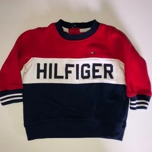 Tommy Hilfiger sweatshirt. Great condition! Like new
